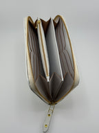 ラウンドファスナー長財布 ホワイト（R-0001）